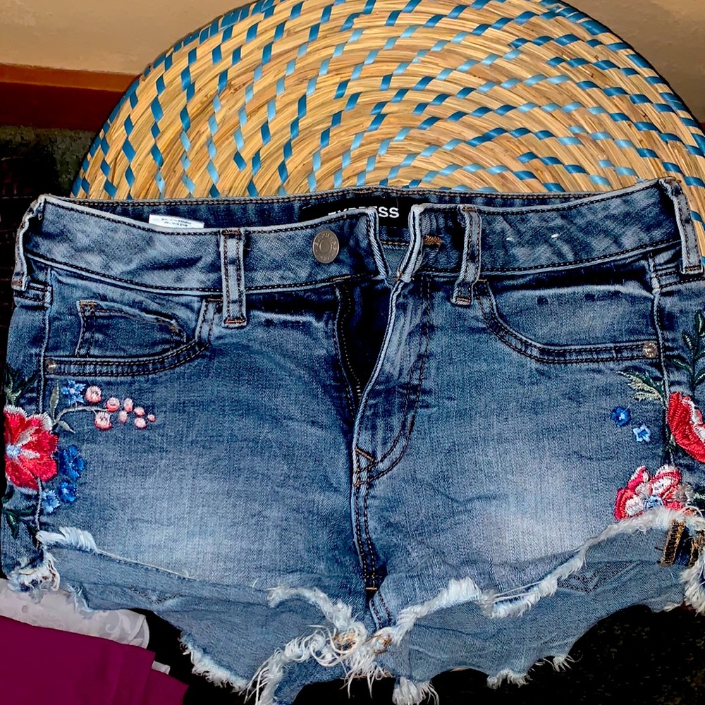 Express Shorts
